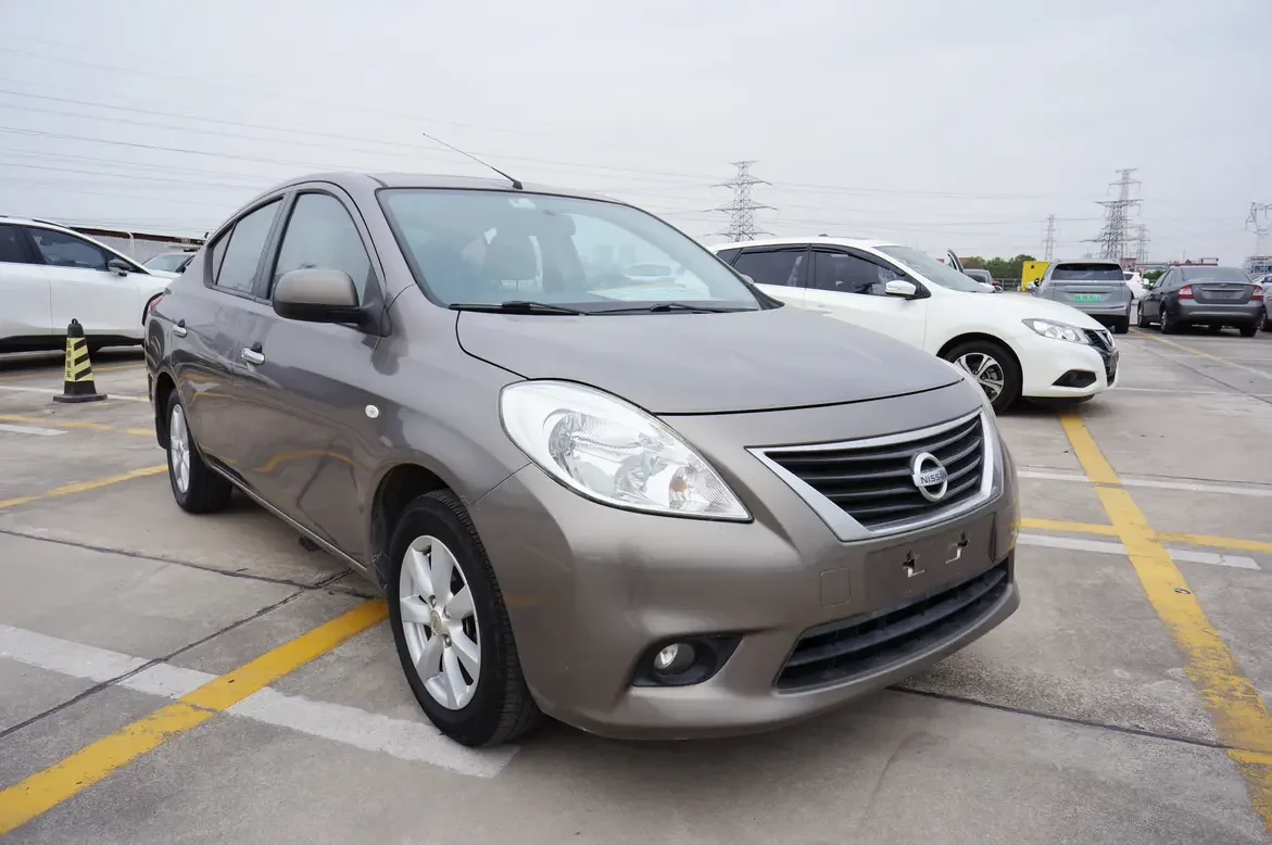 Nissan Sunlight