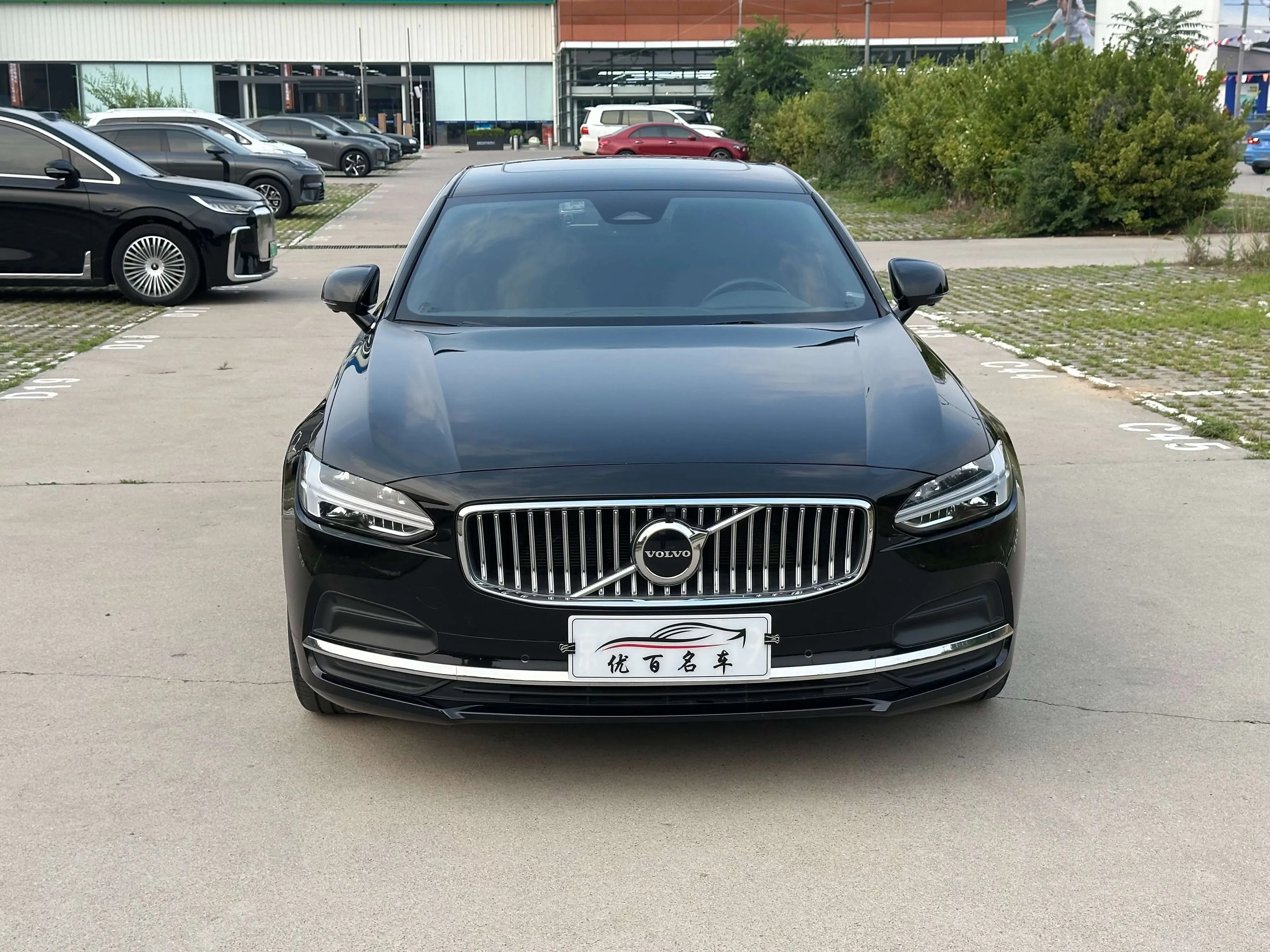 Volvo S90