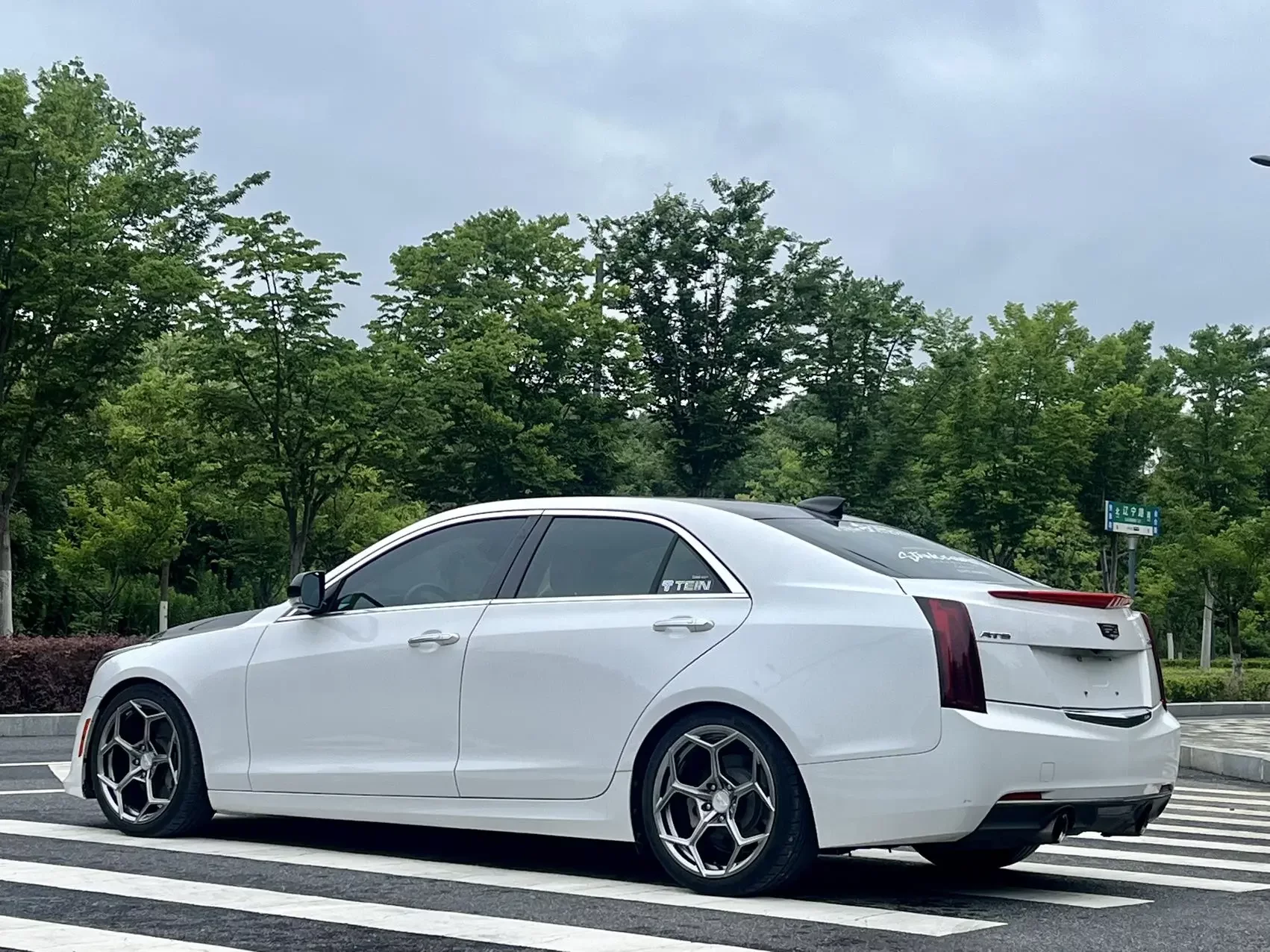 Cadillac ATS-L