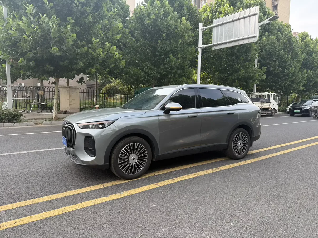 Chery Tiggo 8L