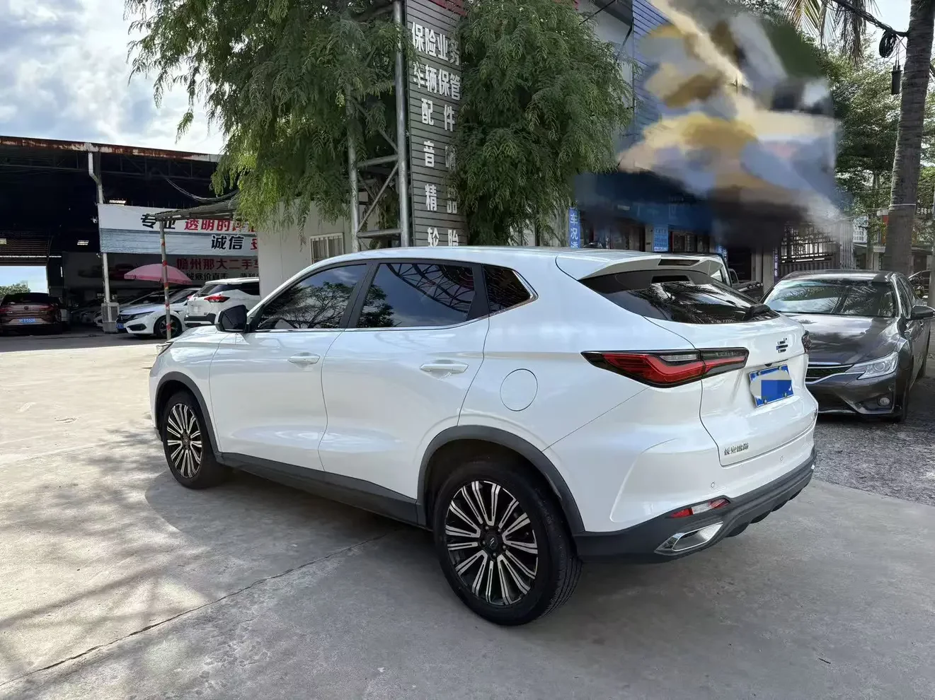 Oshan Changan Auchan X5