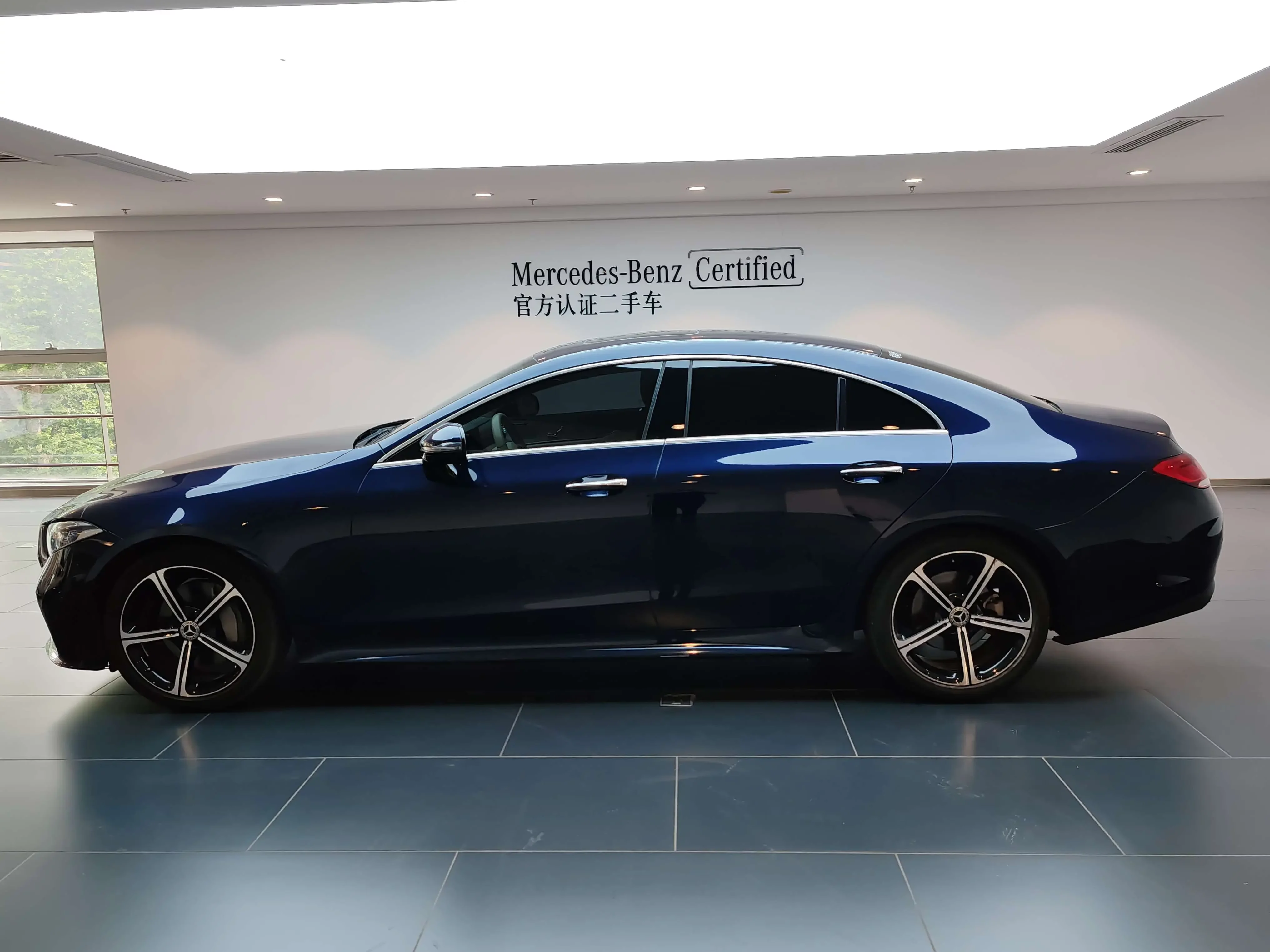 Mercedes-Benz CLS
