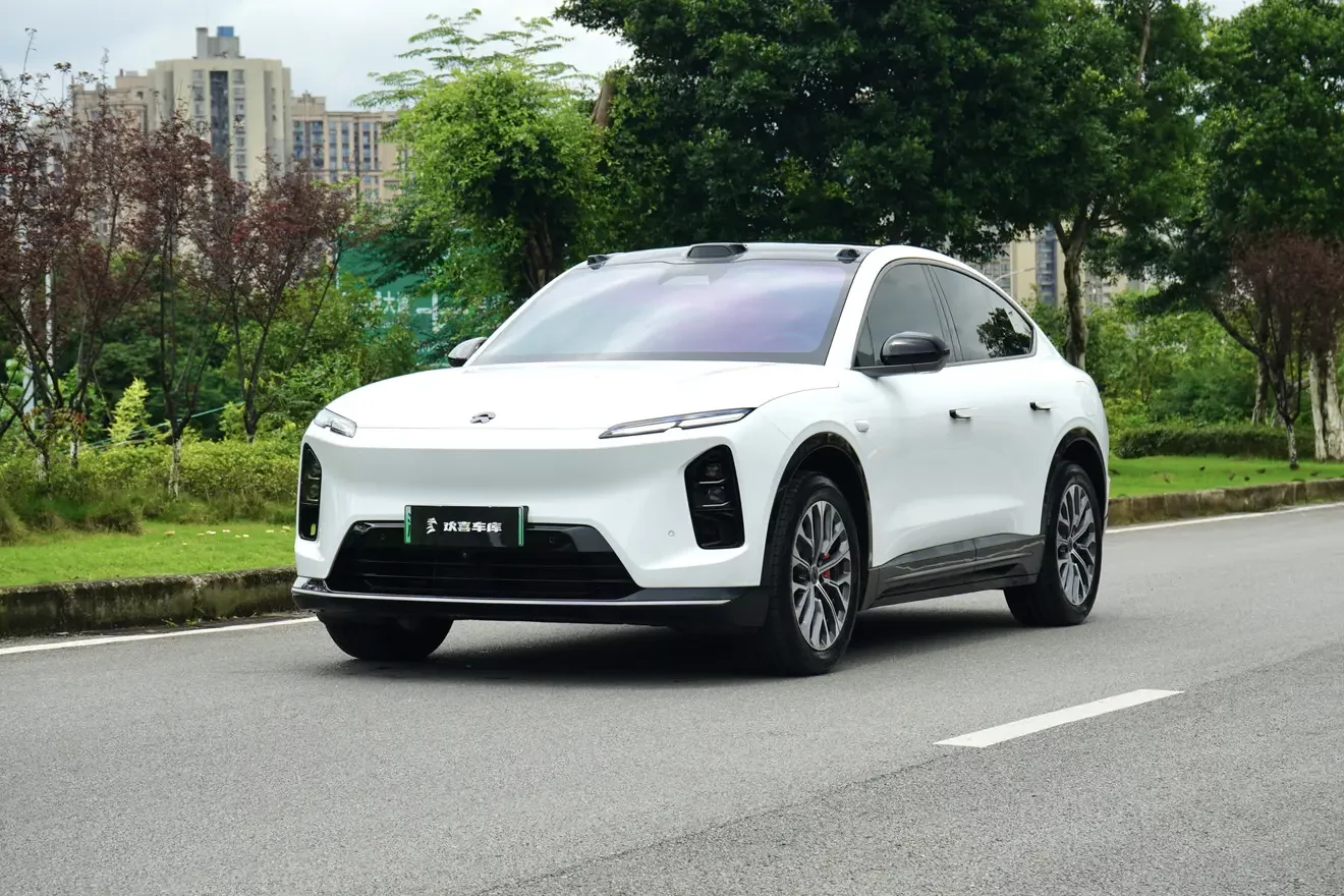 NIO EC6