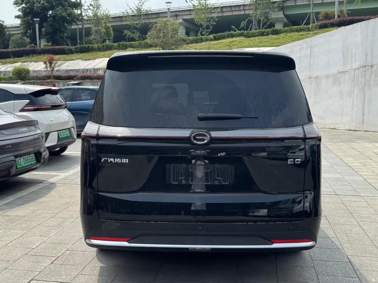 GAC Trumpchi E8 PHEV