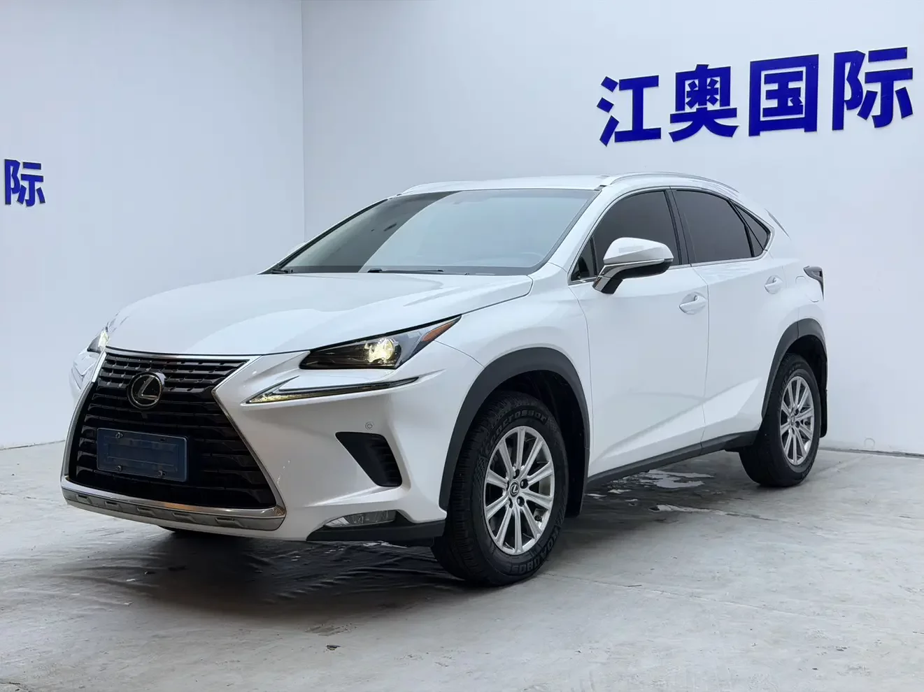 Lexus NX