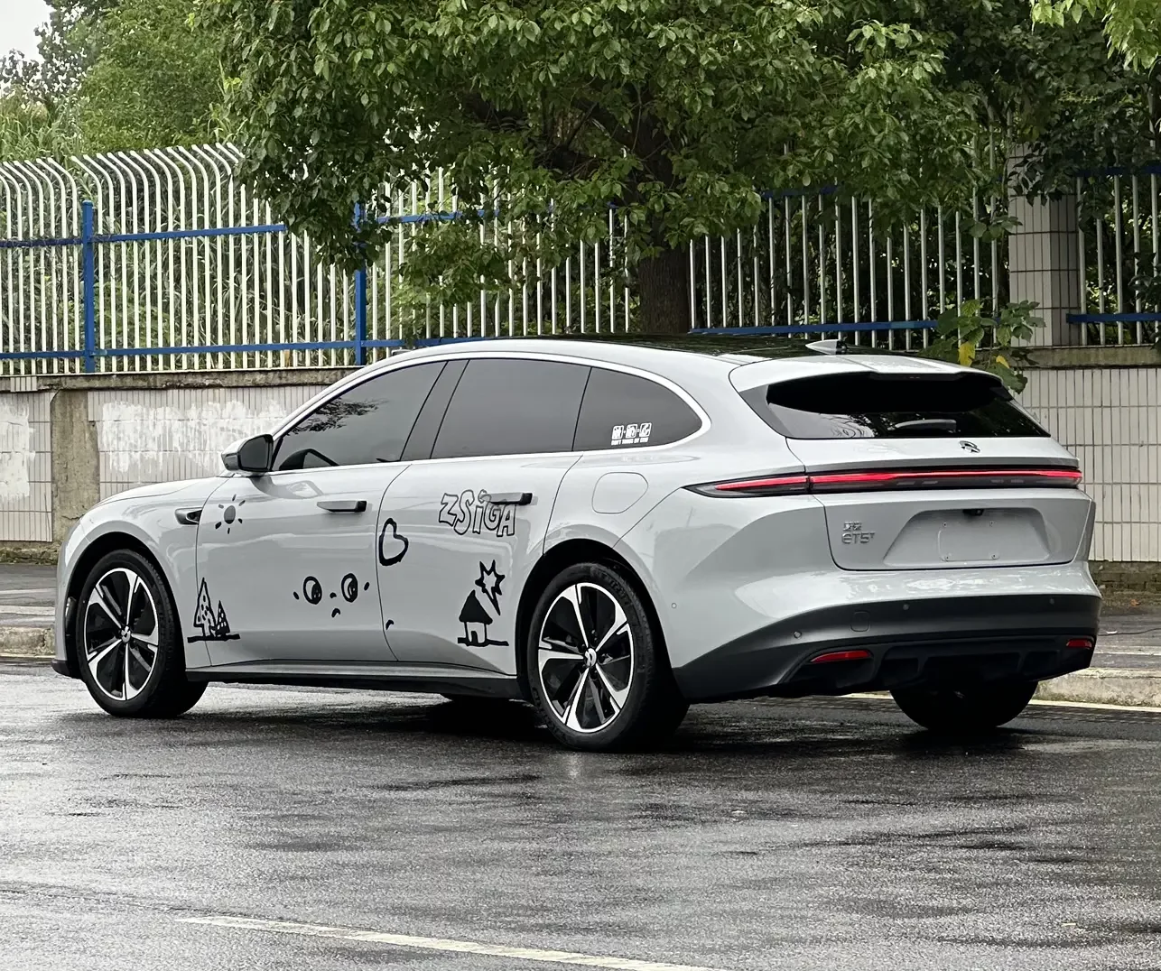 NIO ET5T