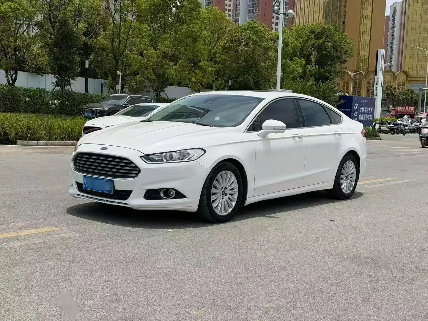 Ford Mondeo