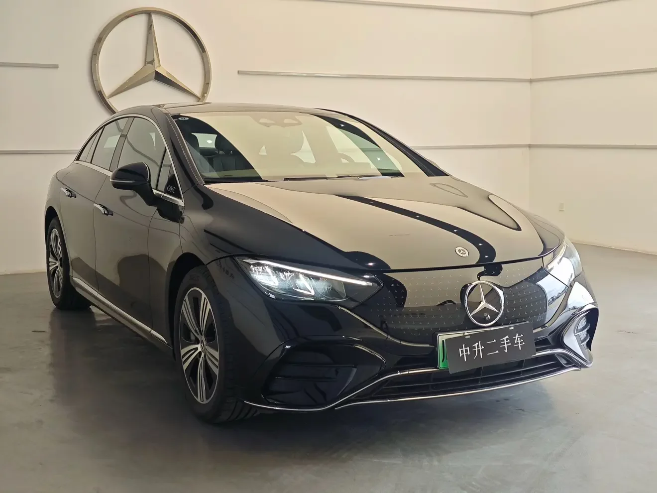 Mercedes-Benz EQE