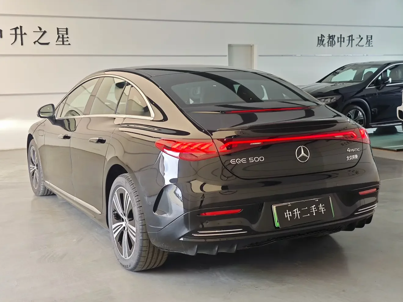 Mercedes-Benz EQE