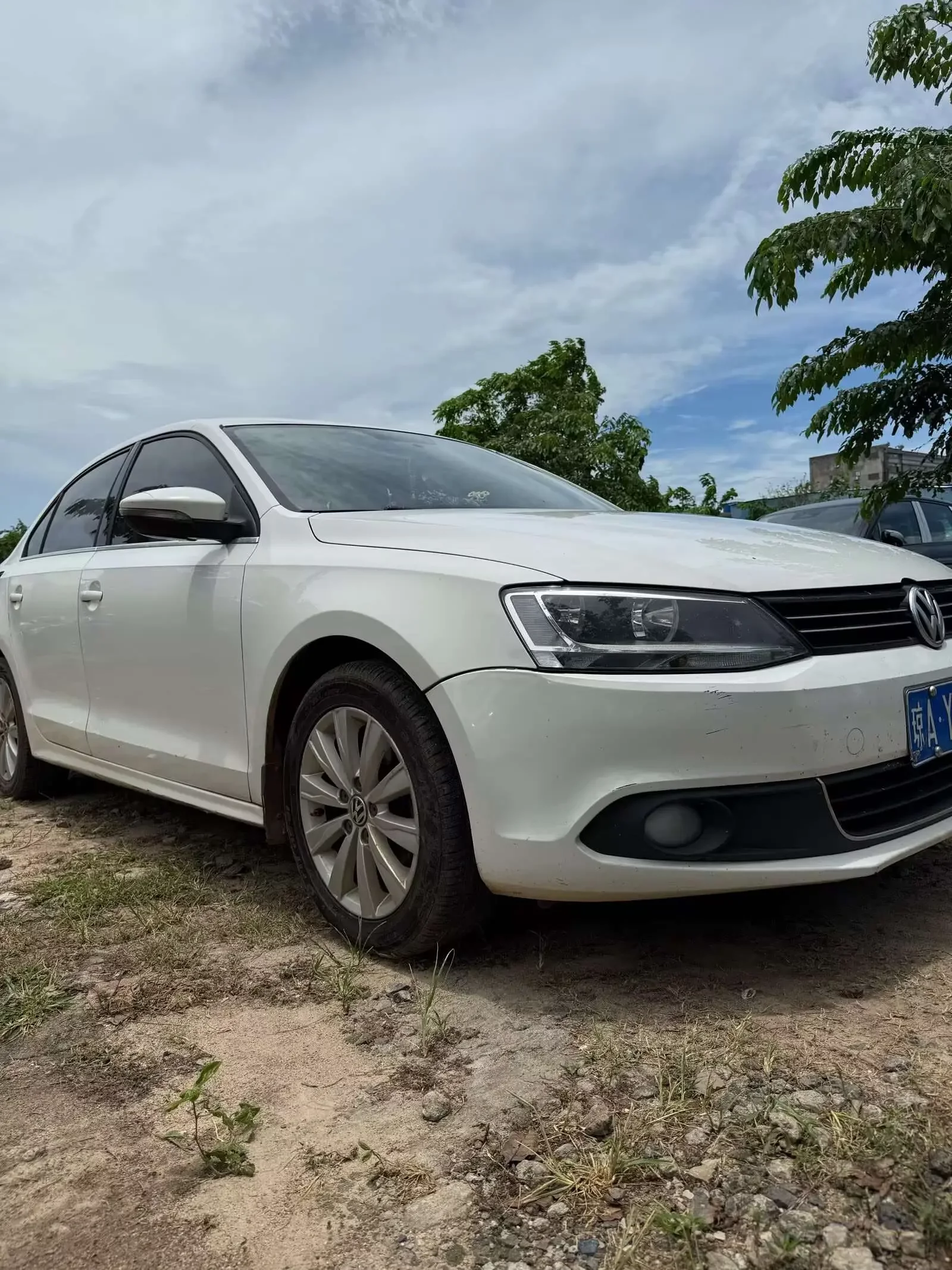 Volkswagen Sagitar