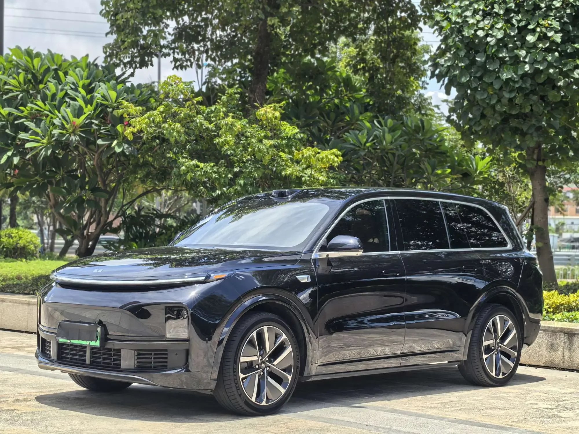Lixiang L9