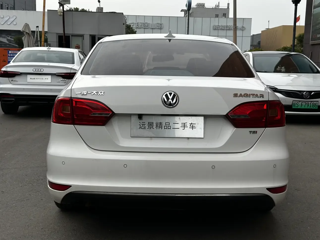 Volkswagen Sagitar