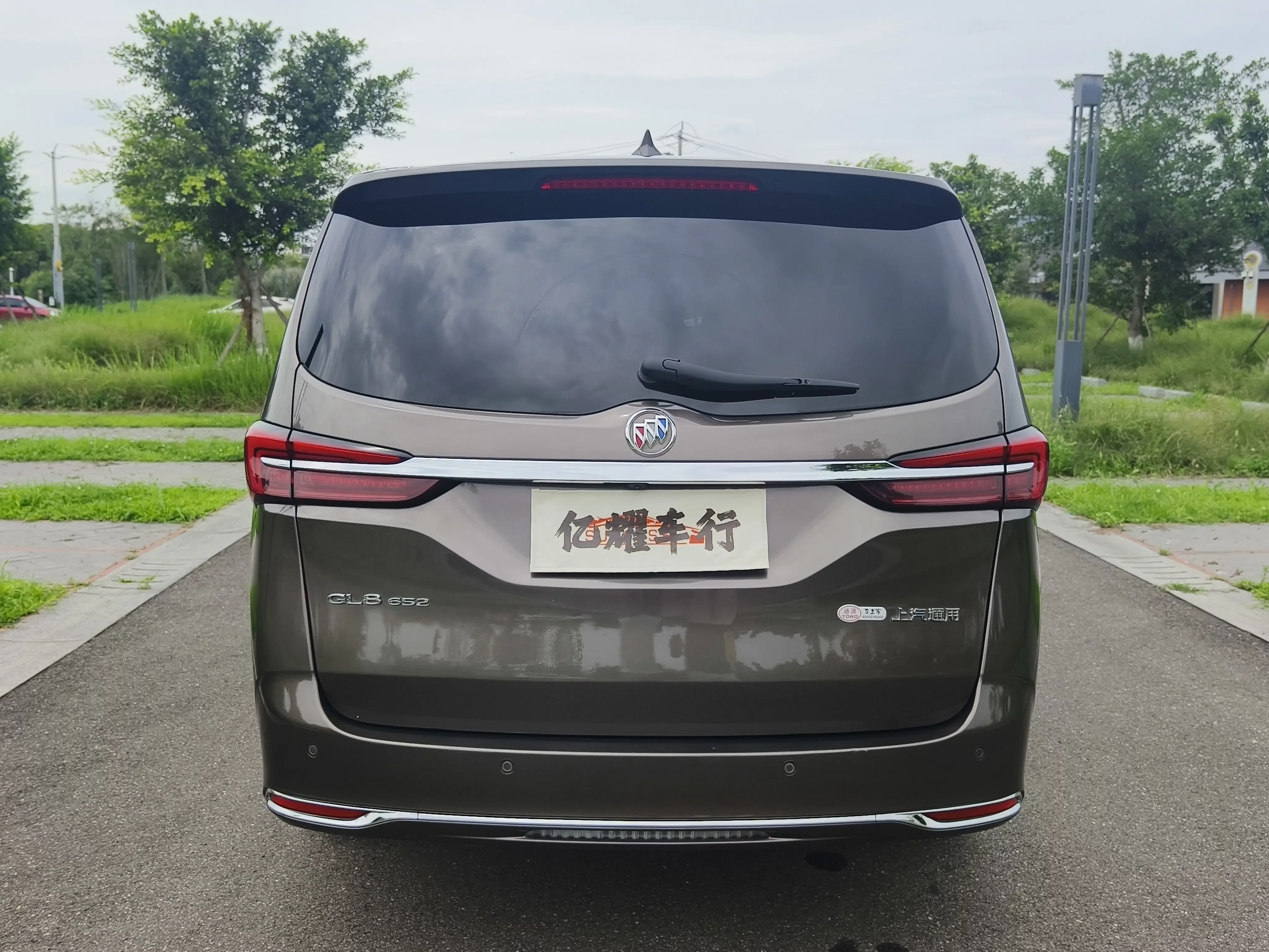 Buick GL8