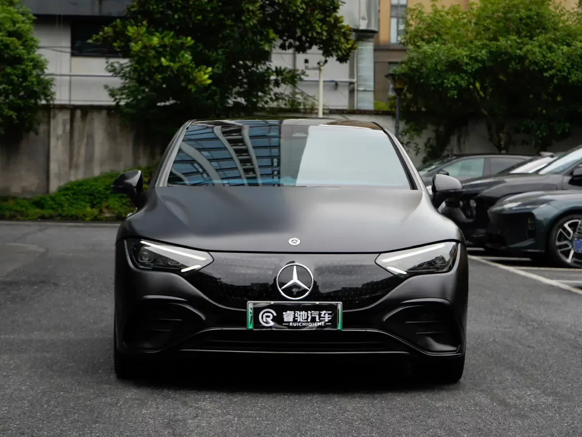 Mercedes-Benz EQE