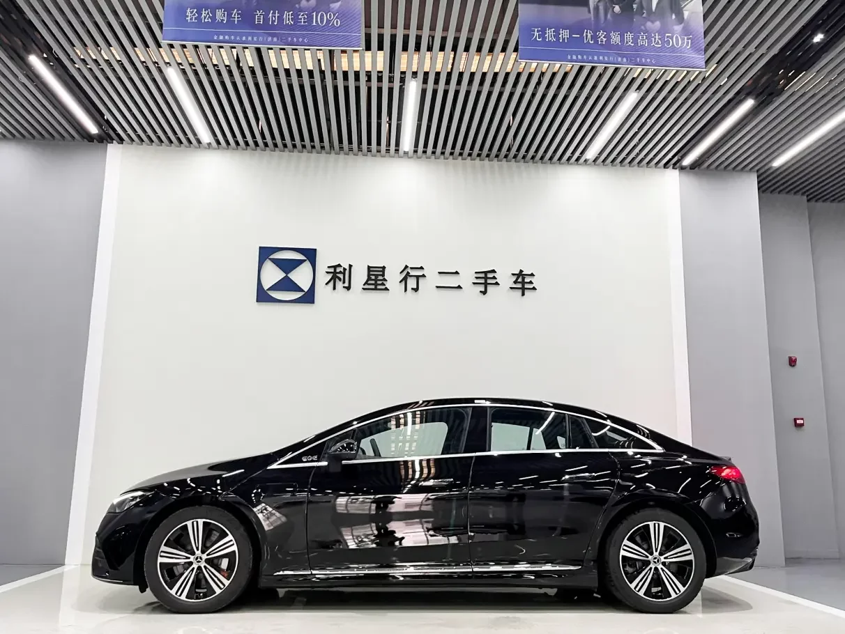 Mercedes-Benz EQE