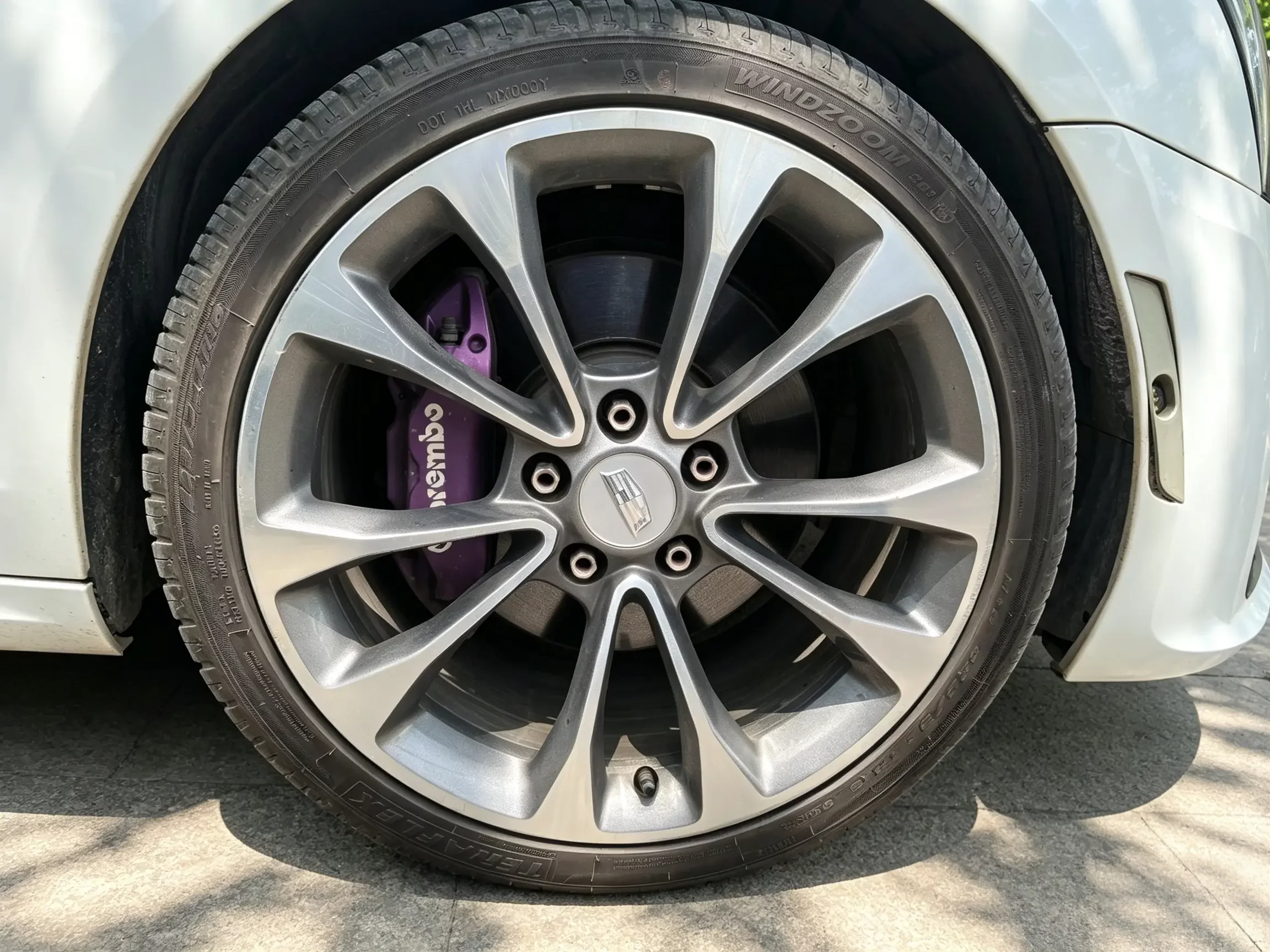 Cadillac ATS-L