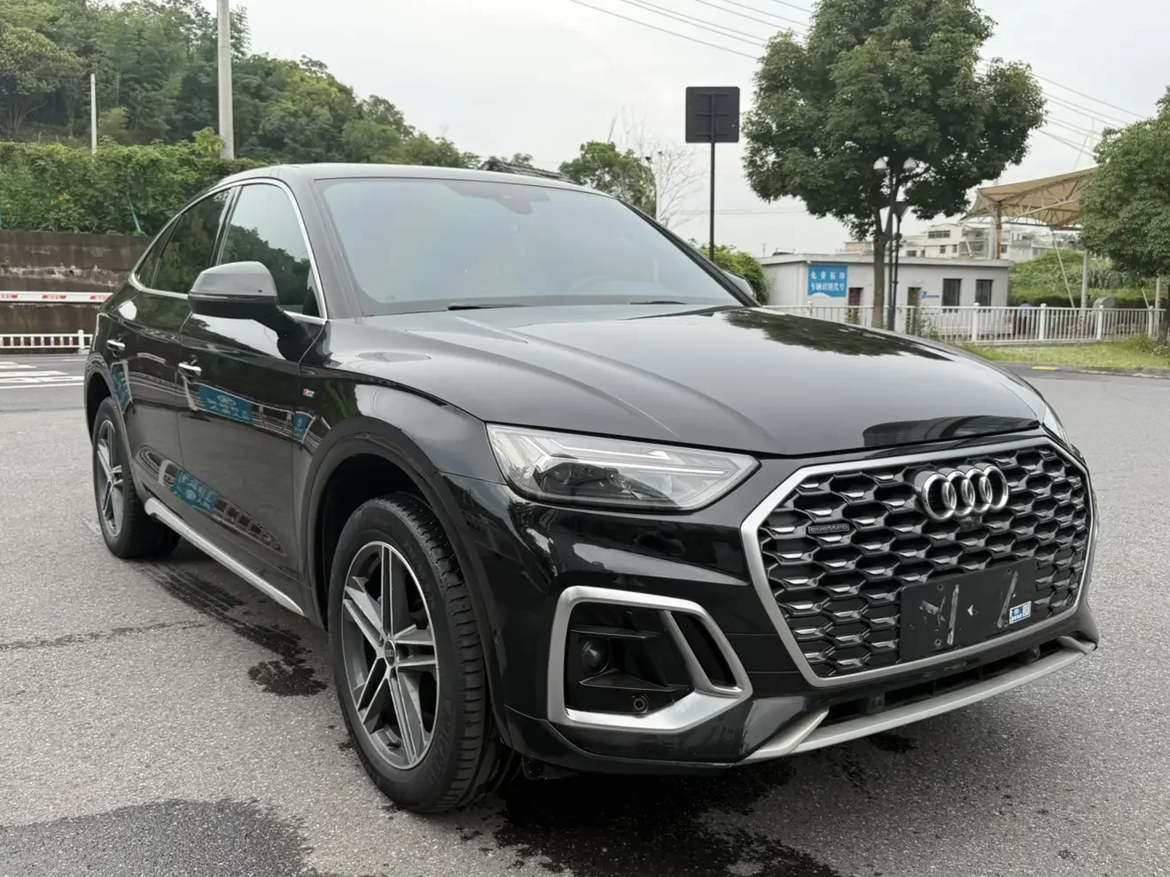 Audi Q5L Sportback