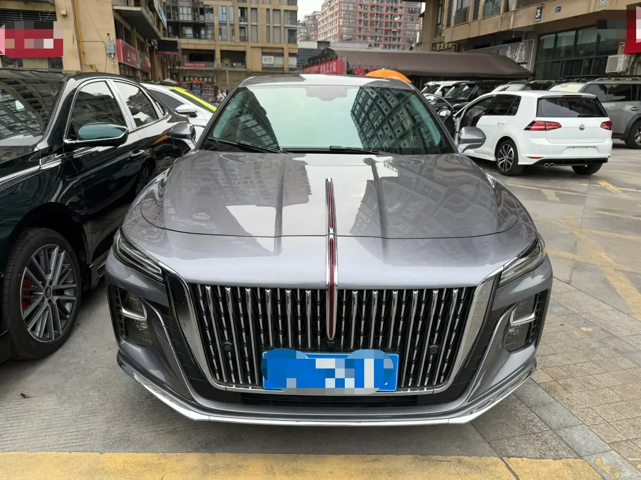 Hongqi H5