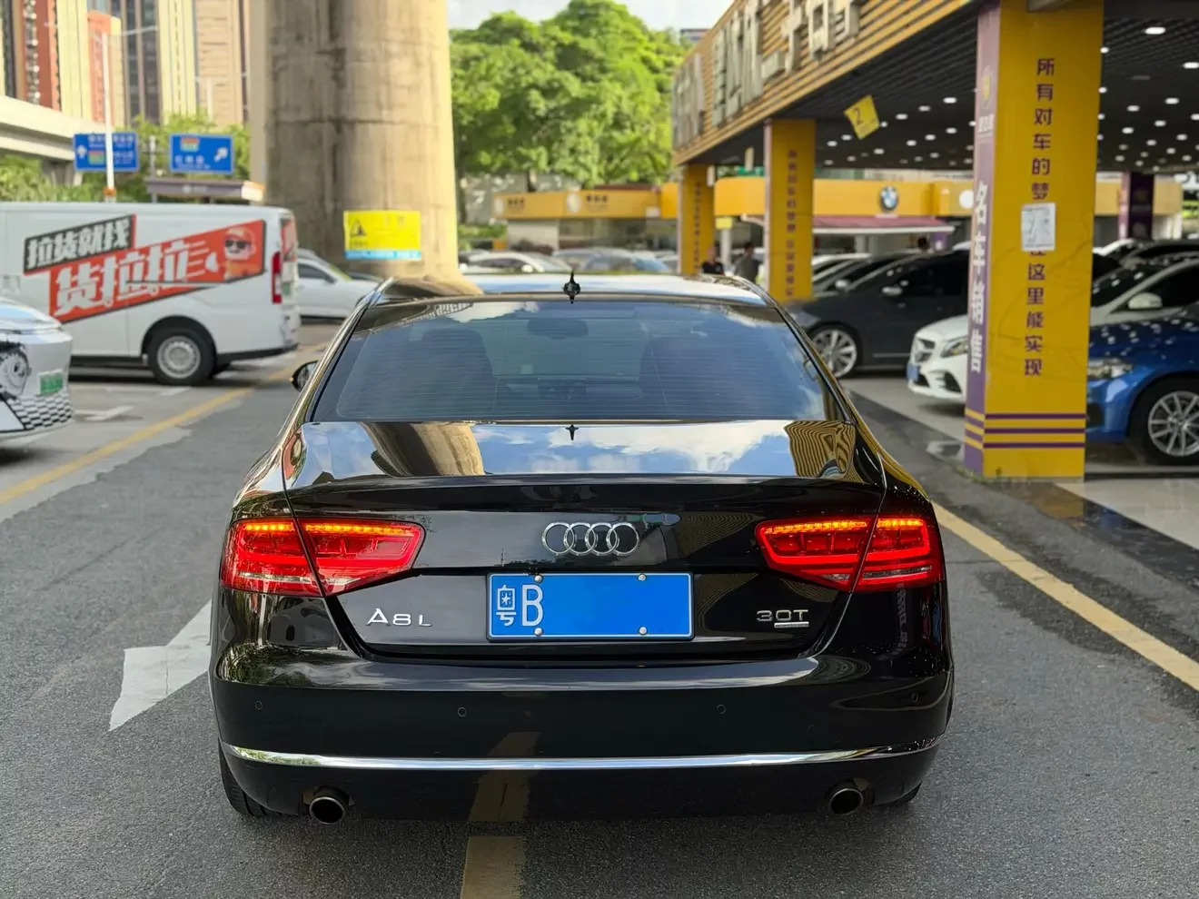 Audi A8