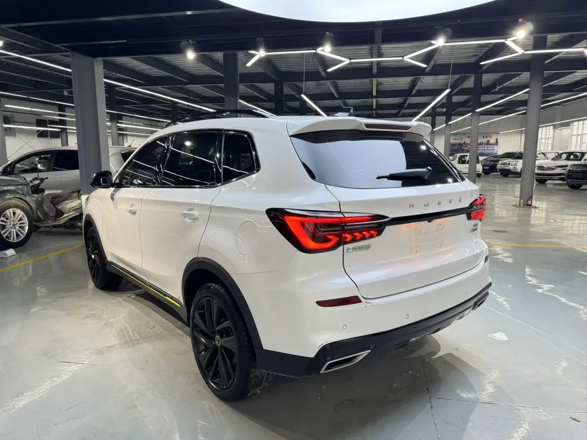 Roewe eRX5