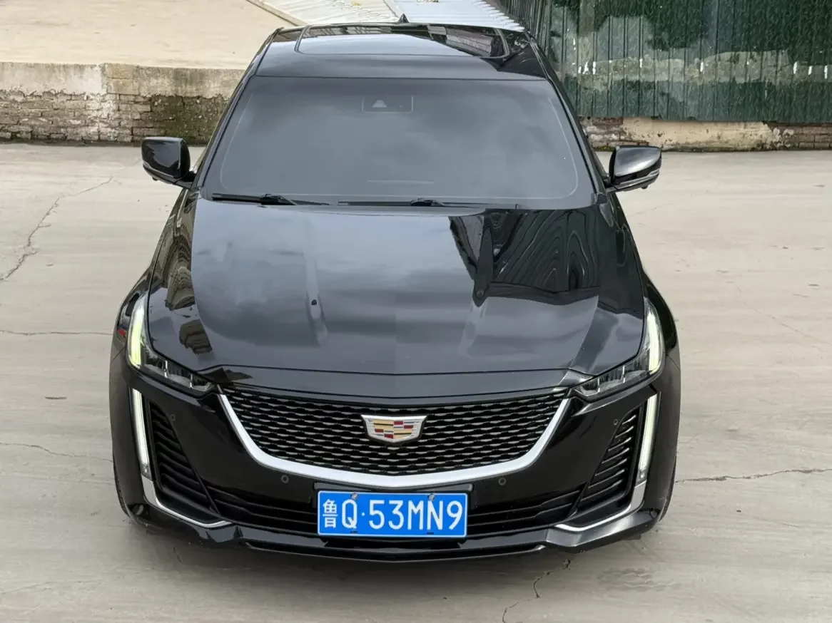 Cadillac CT5