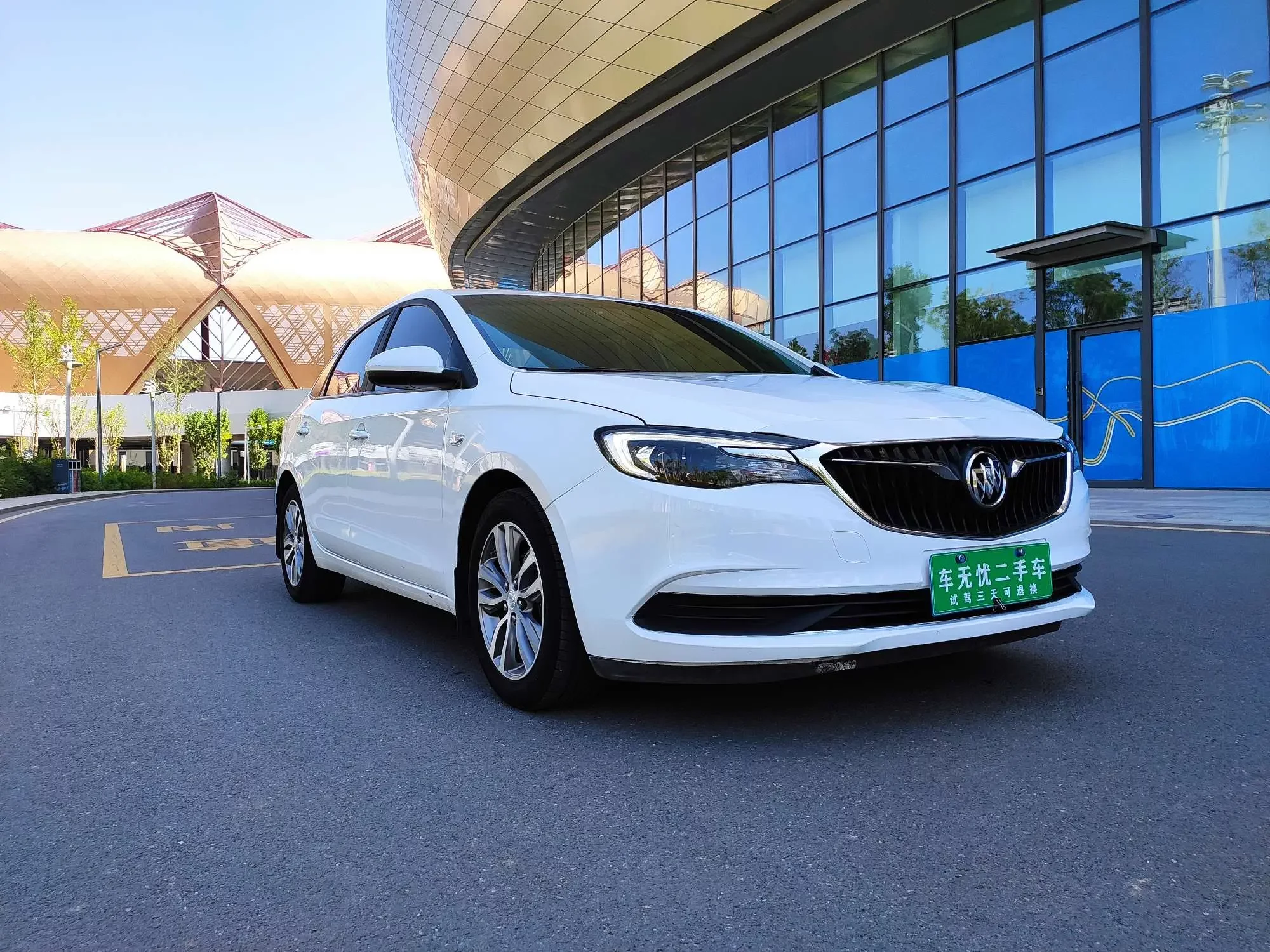 Buick Yinglang