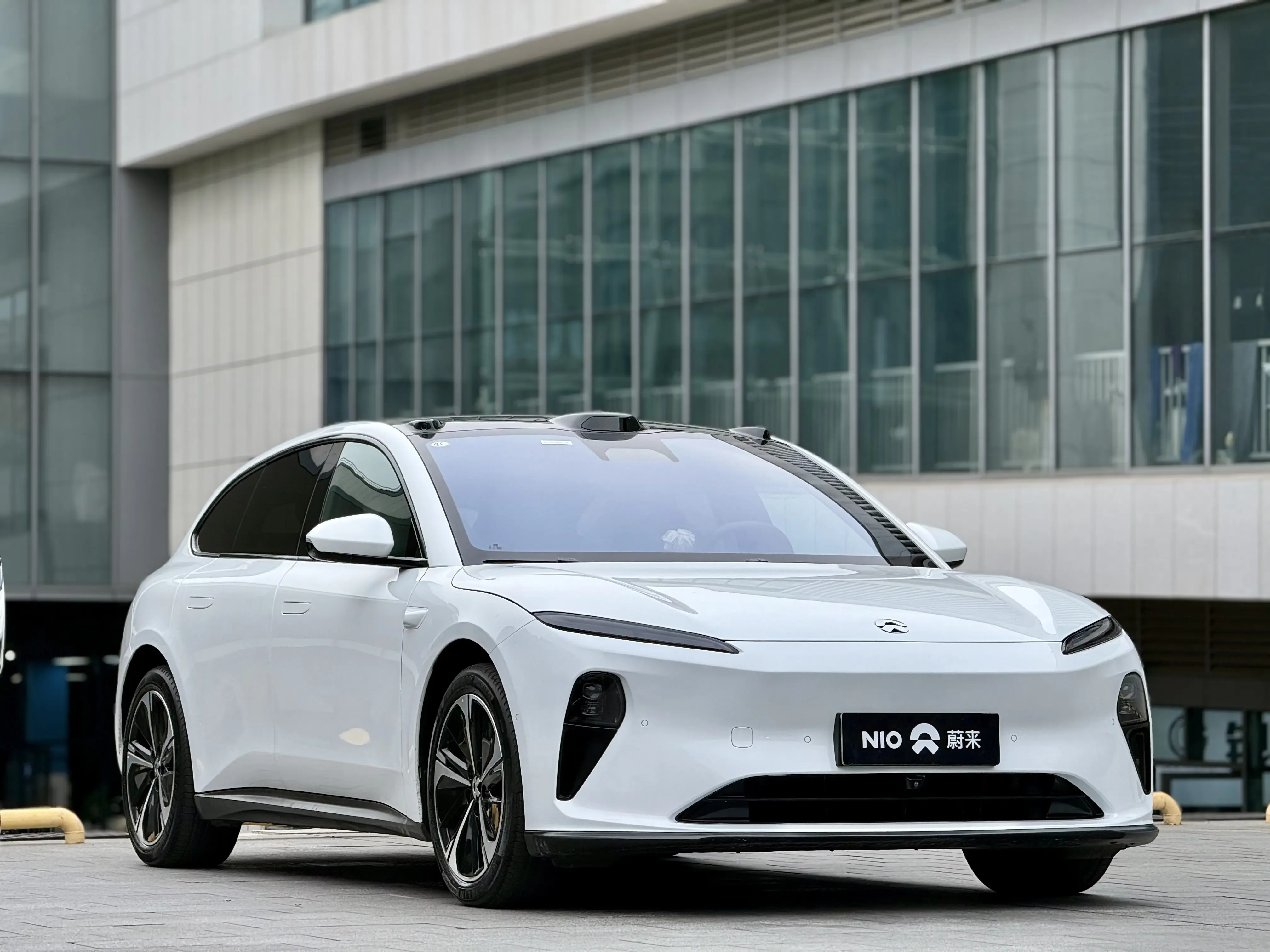 NIO ET5T