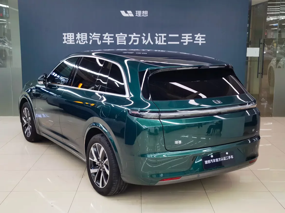 Lixiang L7