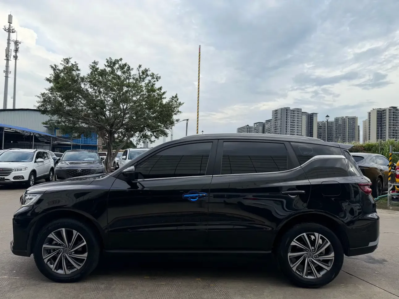 Geely Vision X6