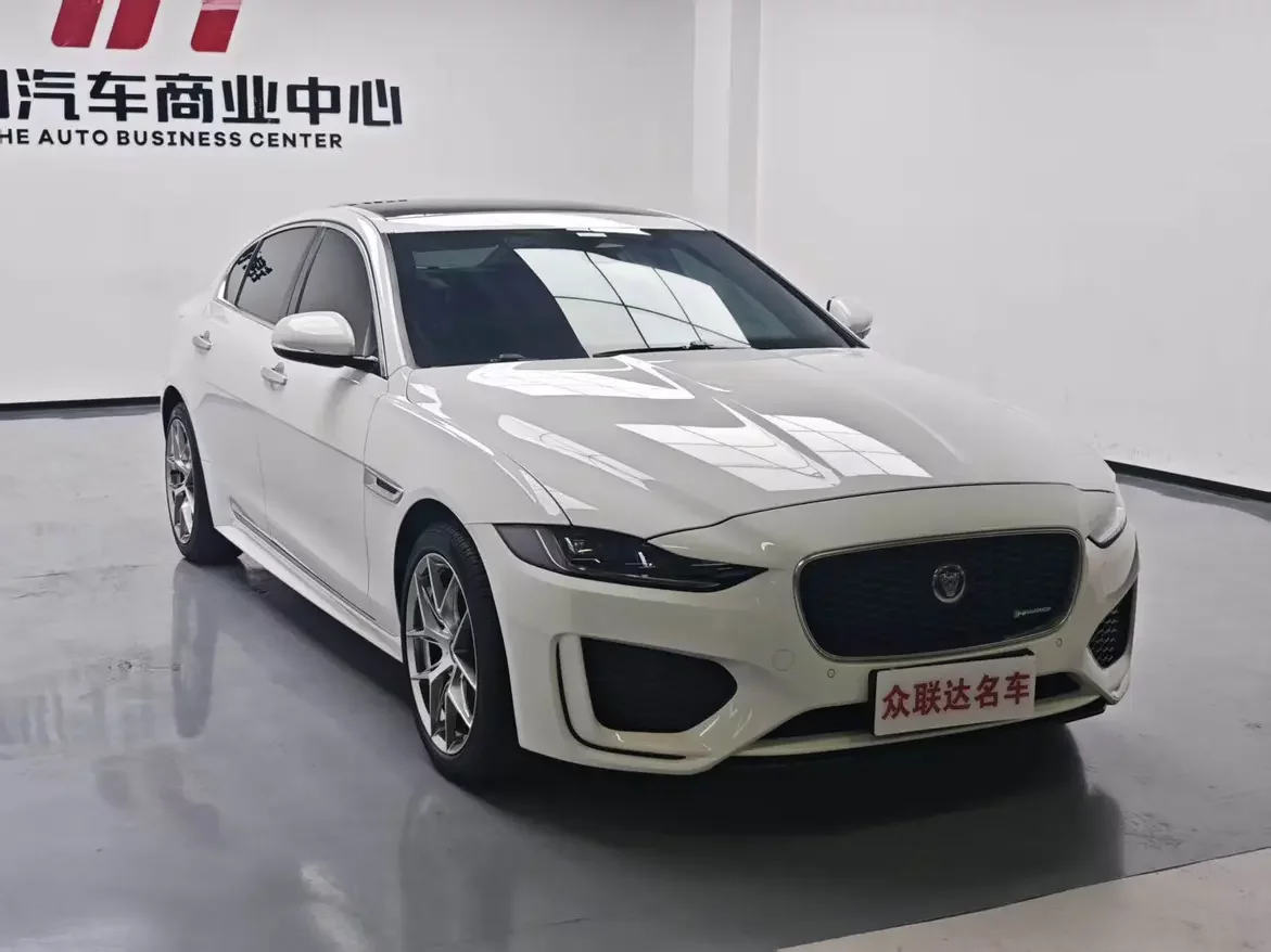 Jaguar XEL
