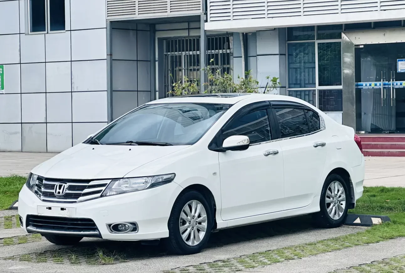 Honda Avant-garde classic