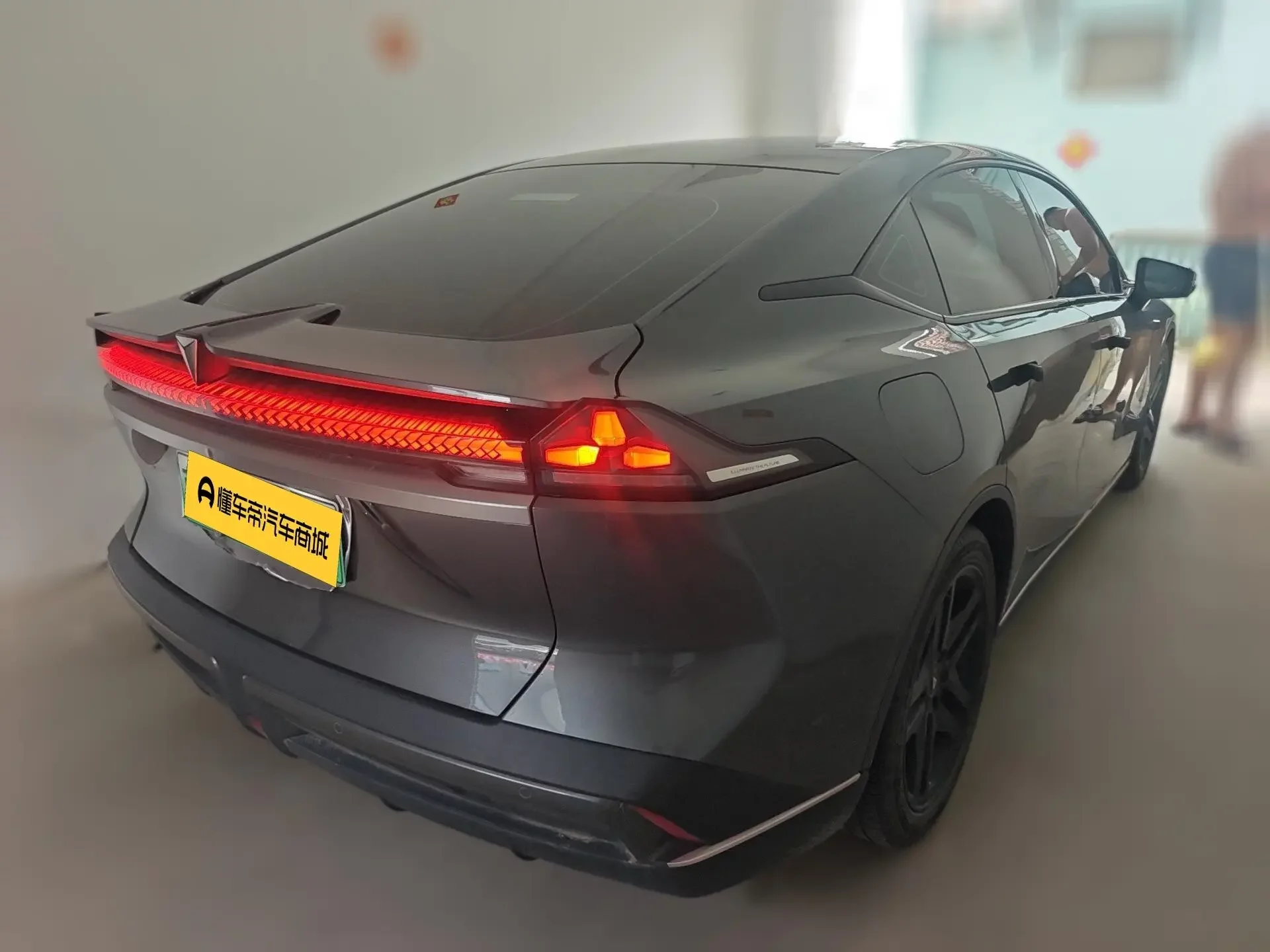 Deepal Dark blue SL03