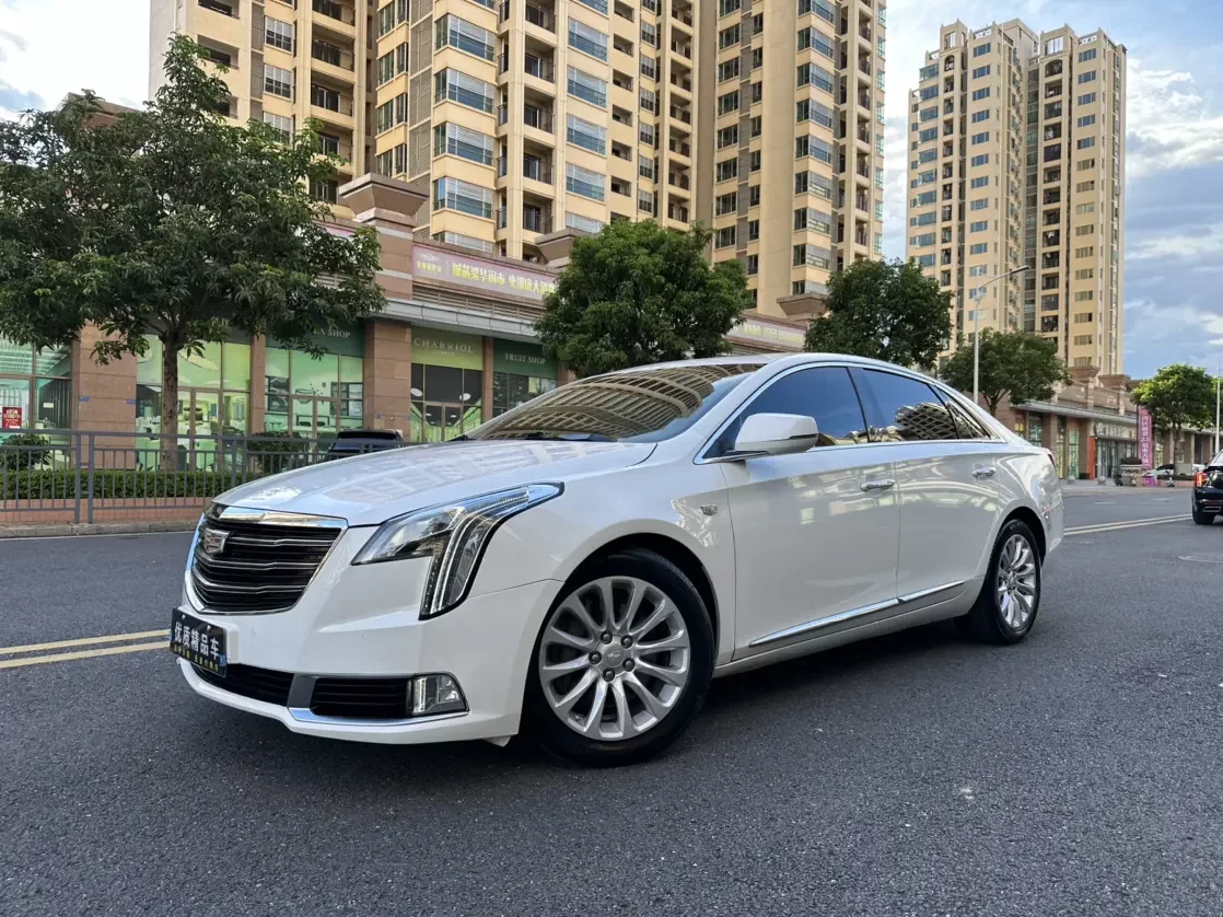 Cadillac XTS