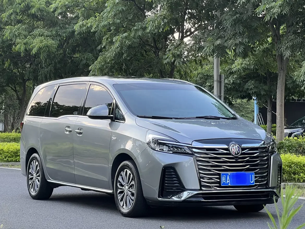 Buick GL8
