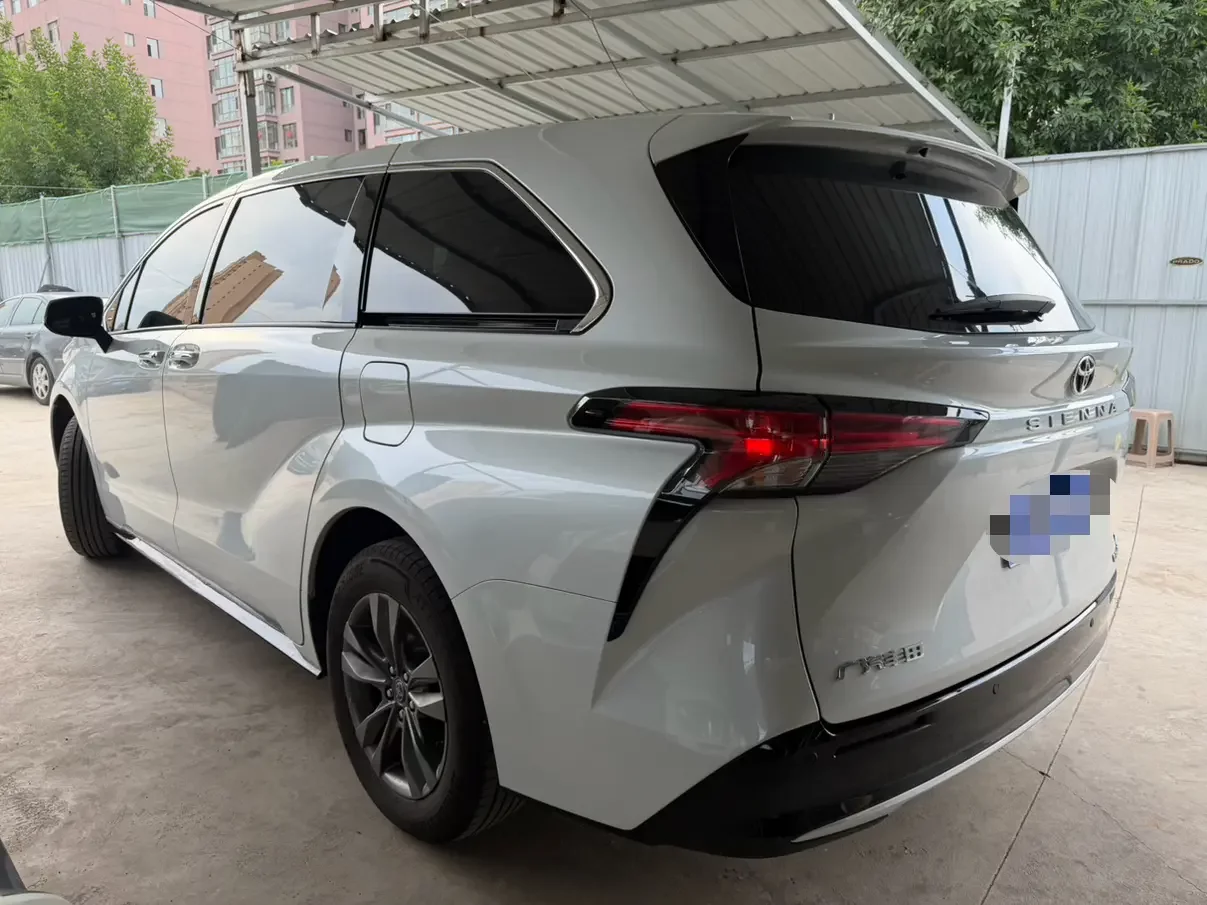 Toyota Sienna