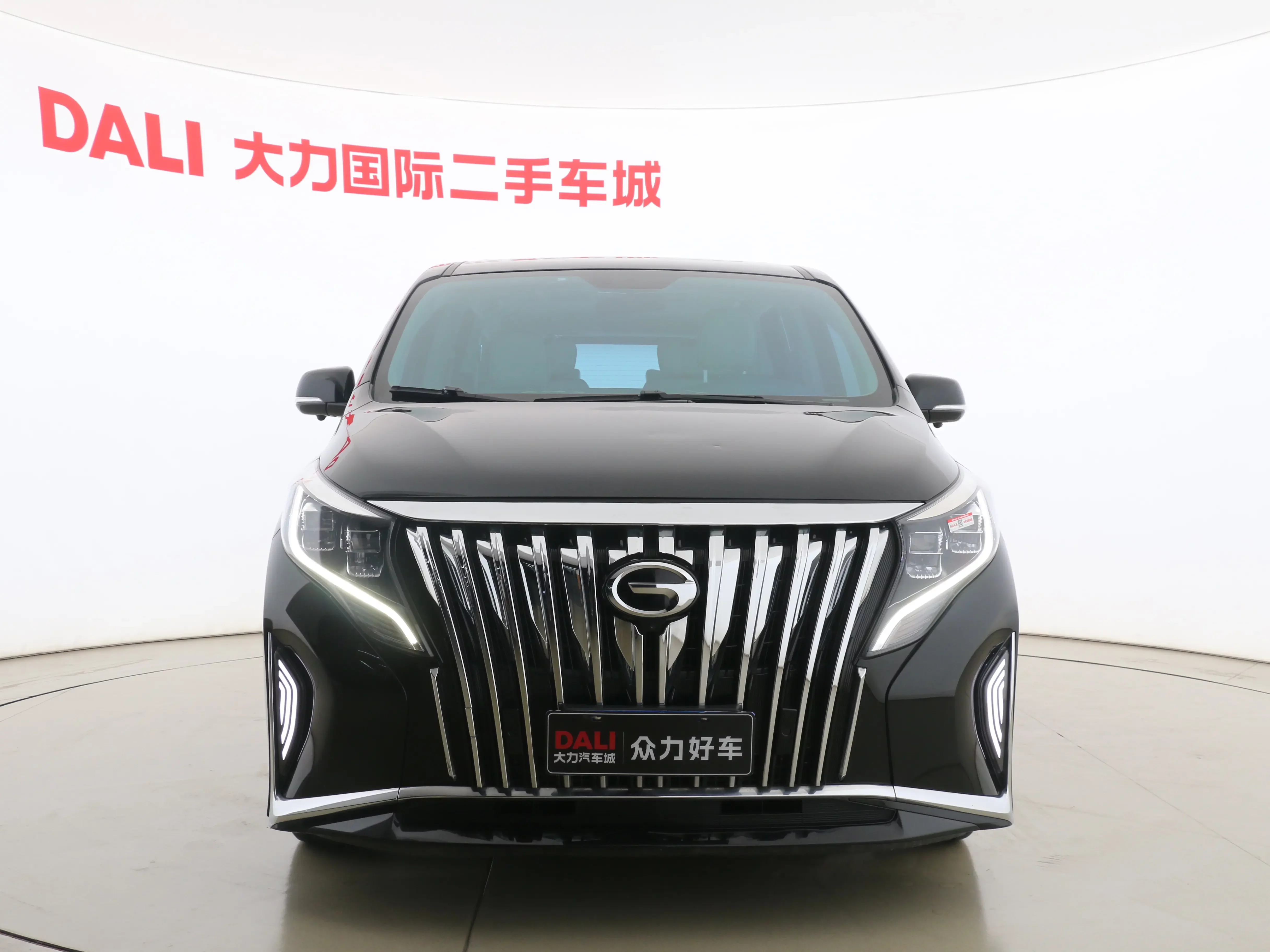 GAC Trumpchi M8