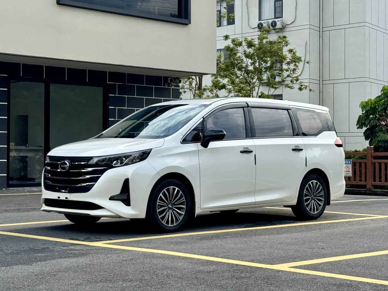 GAC Trumpchi M6