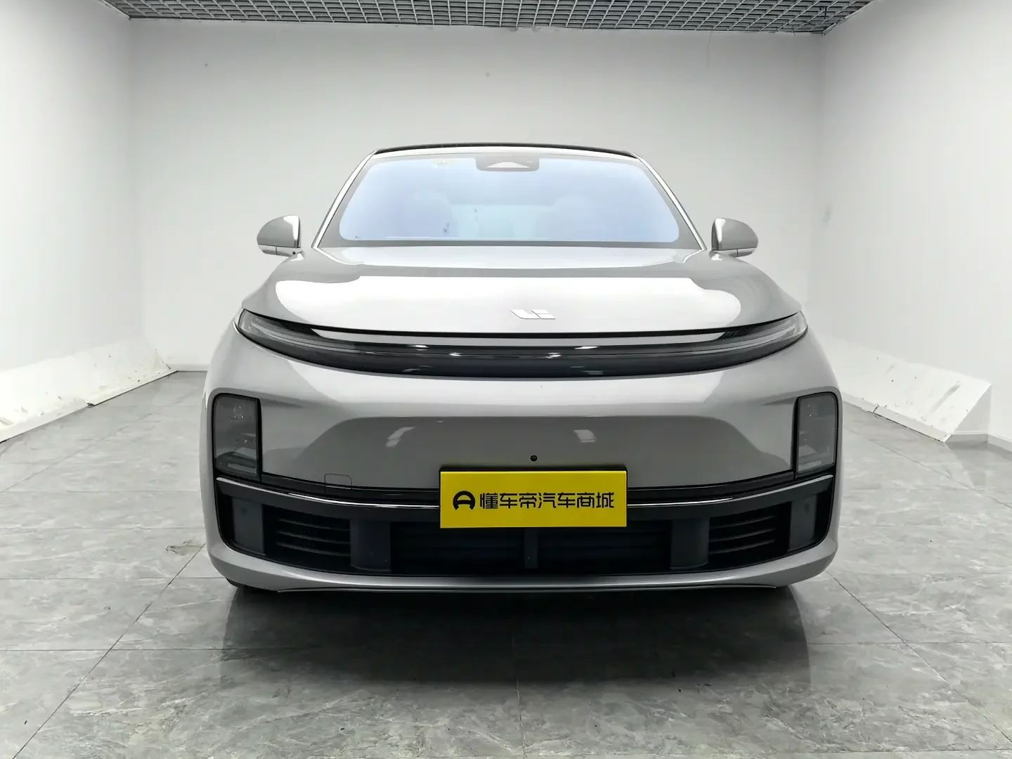 Li L7 (Ideal L7)  из Китая