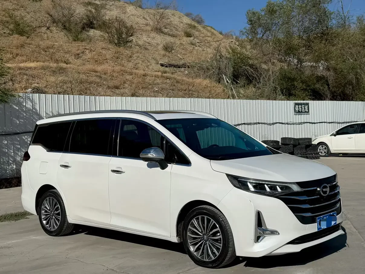 GAC Trumpchi M6