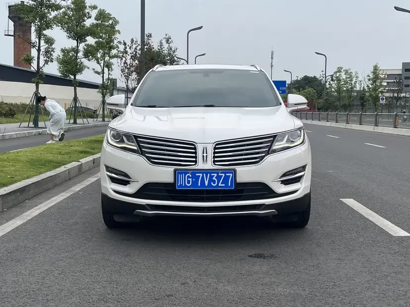 Lincoln MKC