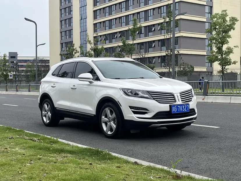 Lincoln MKC