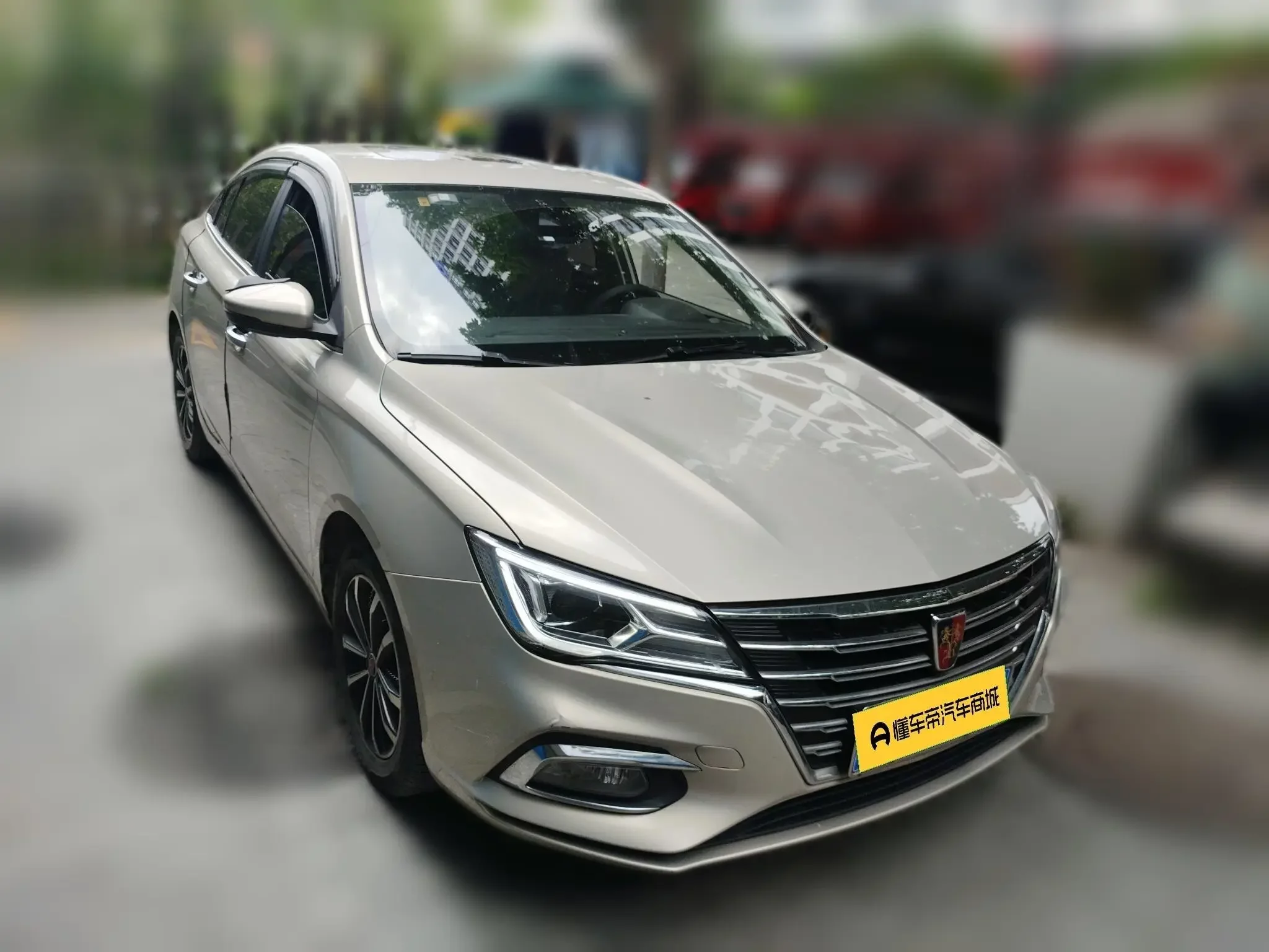 Roewe i5
