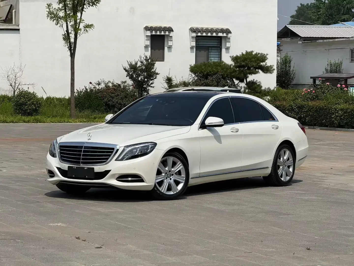 Mercedes-Benz S Class
