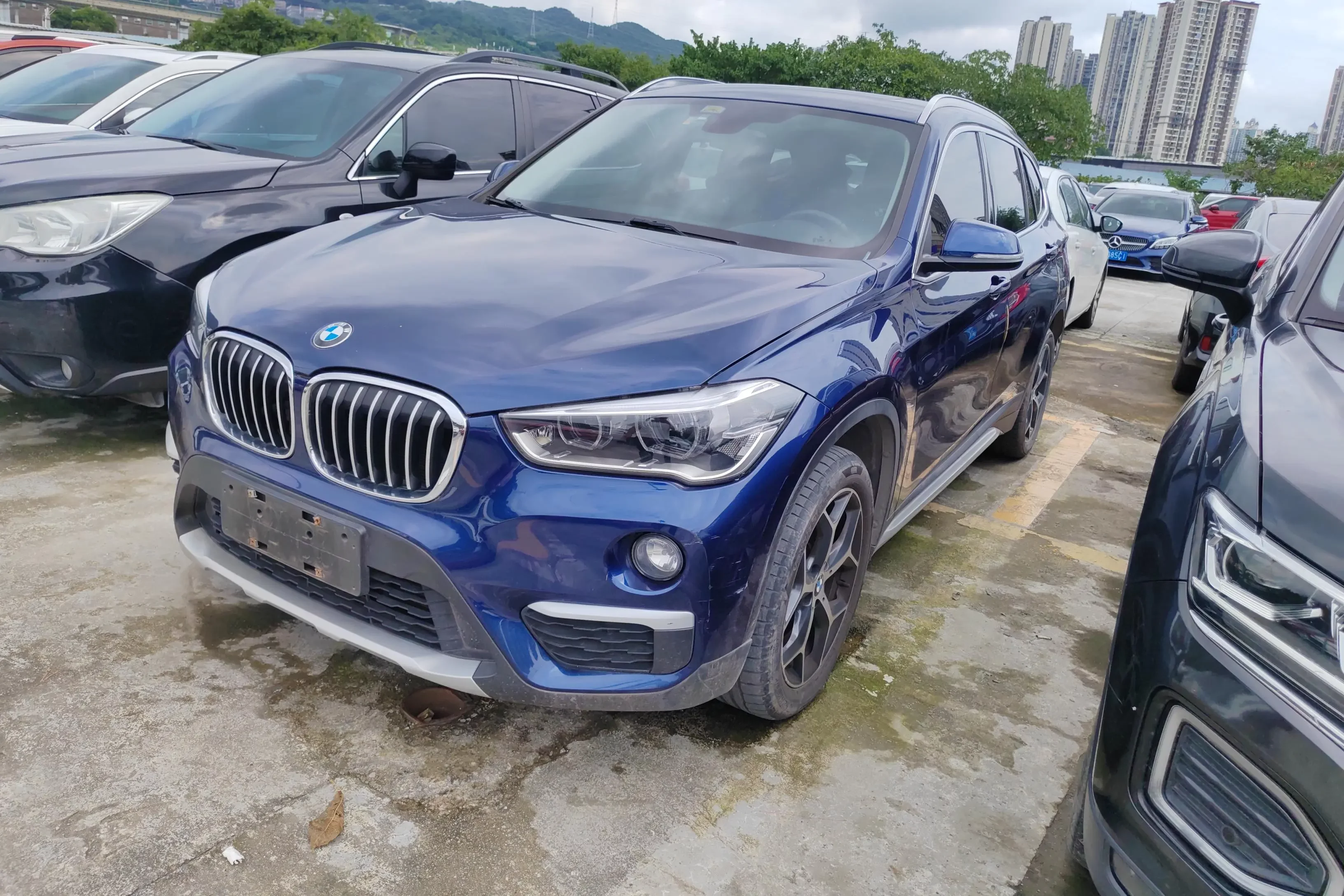 BMW X1