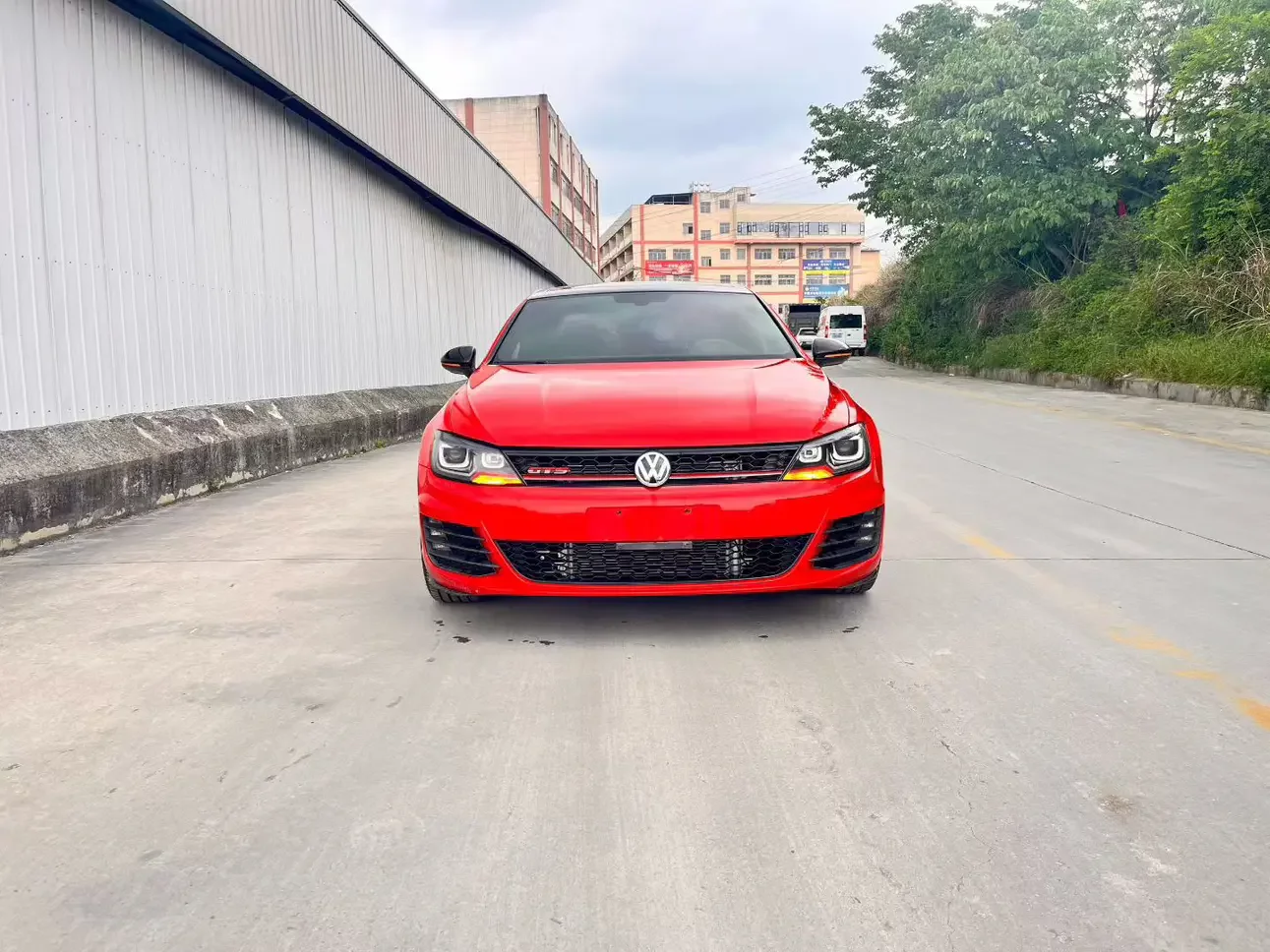 Volkswagen Lamando