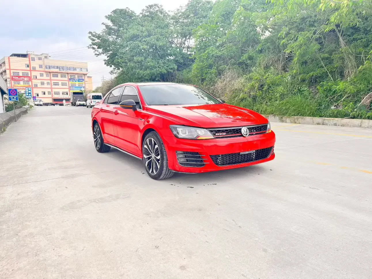 Volkswagen Lamando