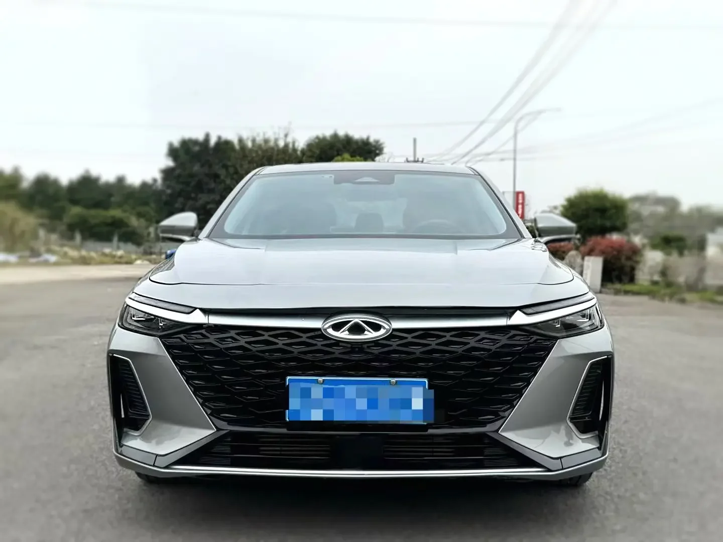 Chery Arrizo 8