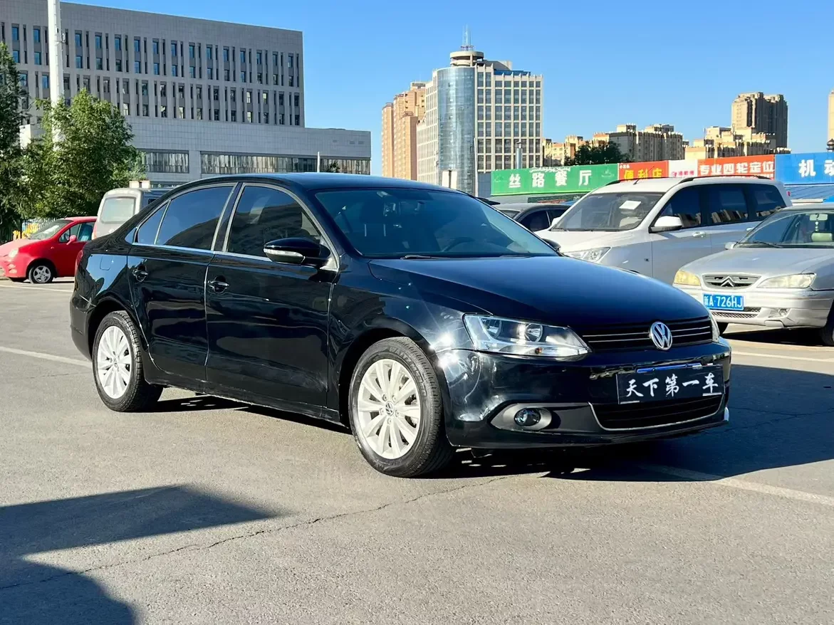 Volkswagen Sagitar