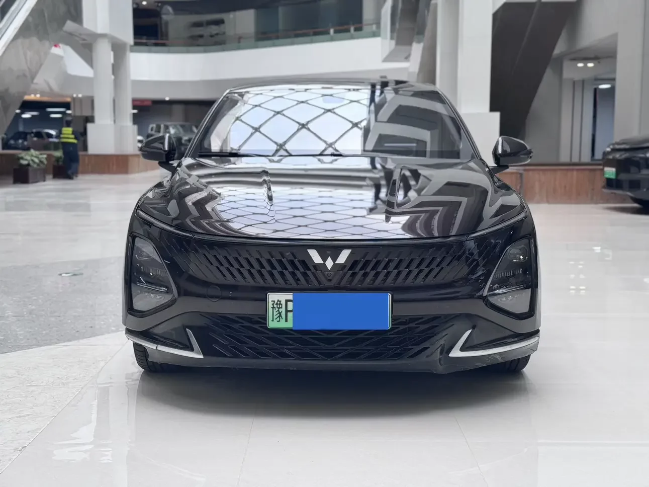 Wuling Starlight PHEV