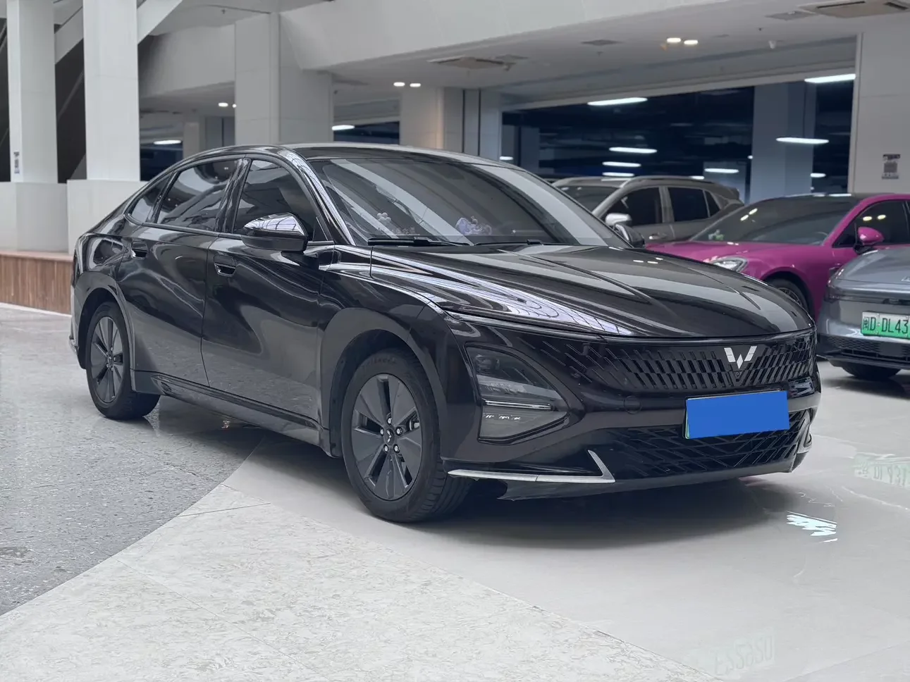 Wuling Starlight PHEV